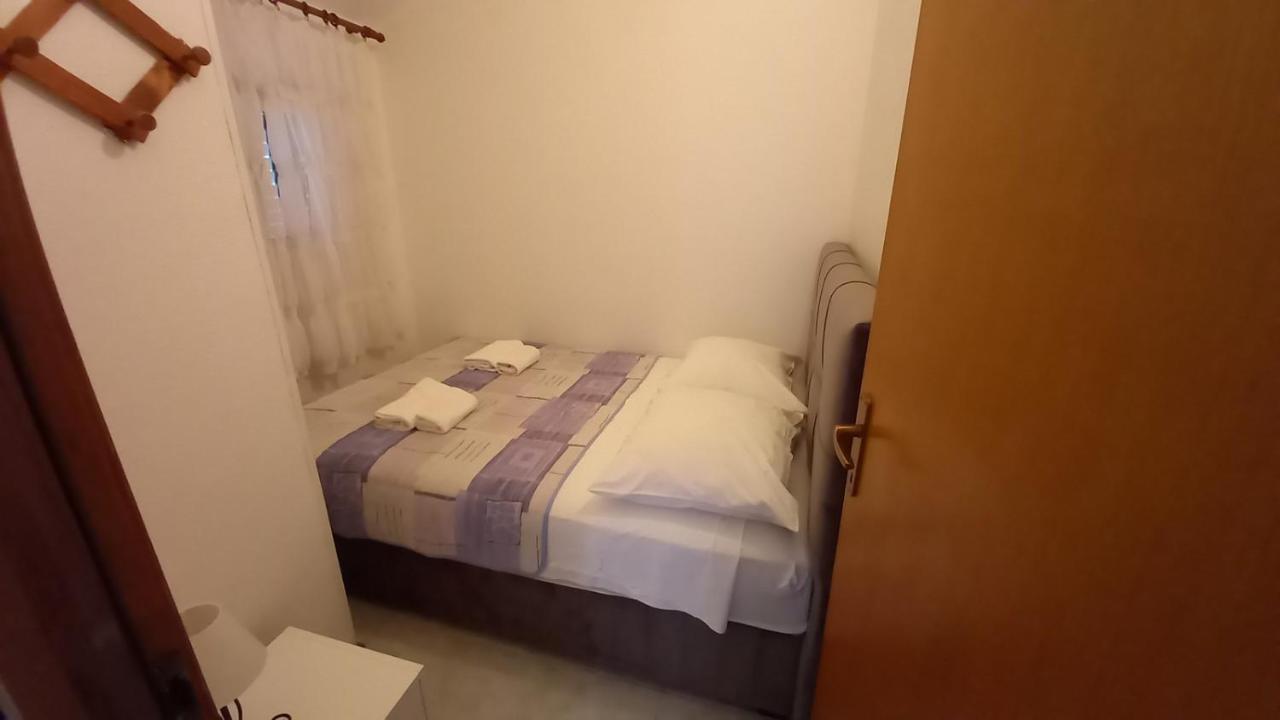 Mate Apartment Vinisce